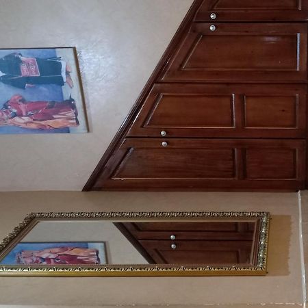 L'Art Chez Omar Daire Azrou Dış mekan fotoğraf